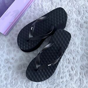 Black Platform Flip Flops